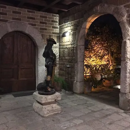 אתר נופש Arco Di Magliano Montoro Inferiore