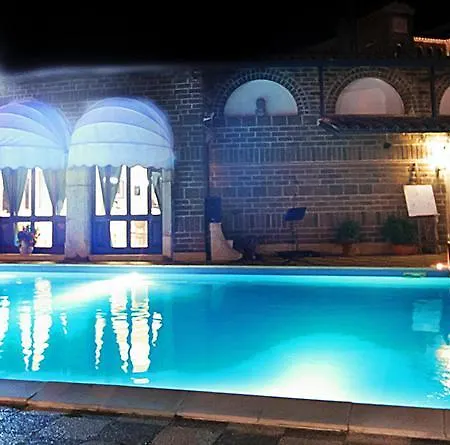 Arco Di Magliano Resort